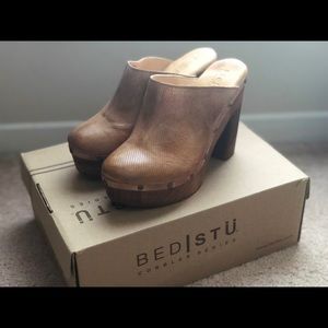 BEDSTU Dorothy clogs
